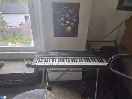 Photo of free Misc furnitured & athletic equip (125 E Washington, Coldwater MI) #4