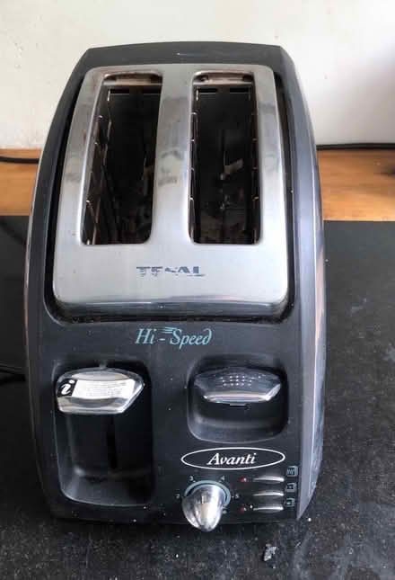 Photo of free Crockery, Cutlery, Toaster, etc (Leamington Spa (CV32)) #3