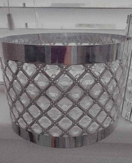 Photo of free Chandalier (Churchgate EN8) #1