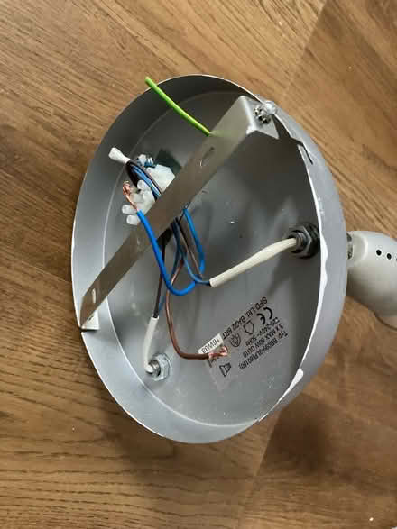 Photo of free Light fixture, flush ceiling mount (Hassocks BN6) #3