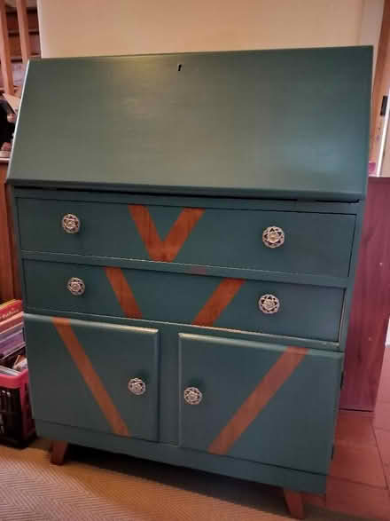 Photo of free Bureau (Pentrefelin LL52) #2