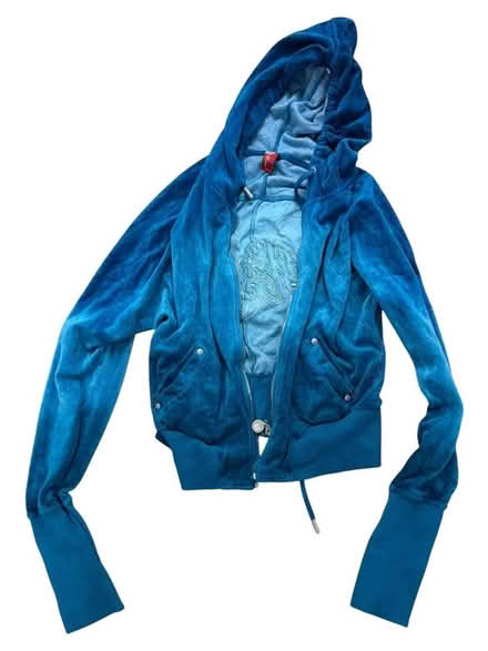 Photo of free Apple Bottom Woman’s Hoodie (Brooklyn Storage) #1