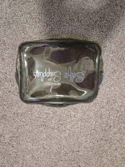 Photo of free Travel toiletry bag (Georgia Ave/Petworth) #1