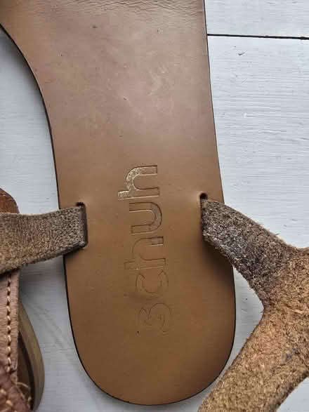 Photo of free Schuh size 5 (DE4 Matlock) #2