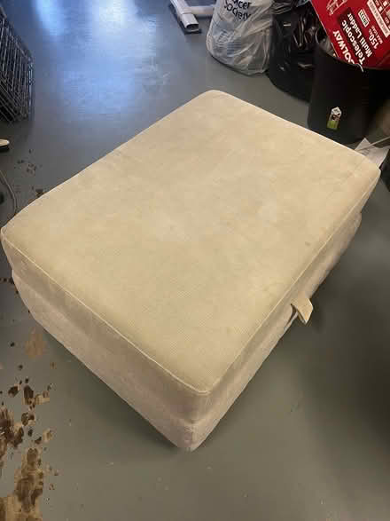 Photo of free Ottoman (Stepaside) #2