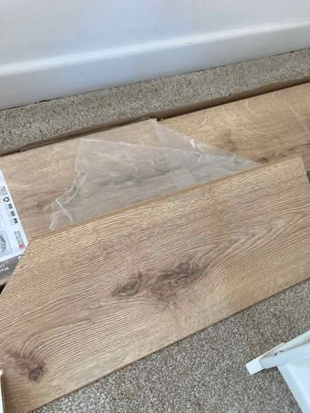 Photo of free Laminate 8mm light oak (Wheathampstead) #2