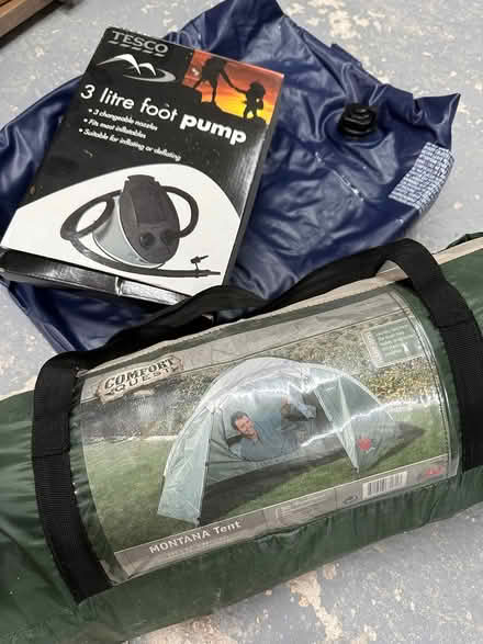 Photo of free Tent & inflatable mattress (Purton) #2