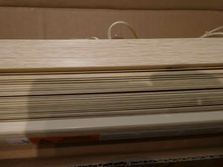 Photo of free New Wood Grain Effect PVC Venetian Blind (Grange CH48) #3