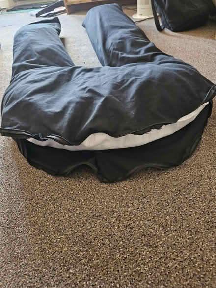Photo of free Full body ergonomic pillow (St Clements) #4