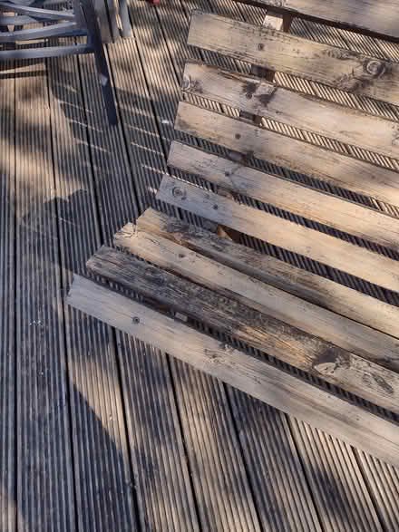 Photo of free Garden bench (Cambuslang G72) #2