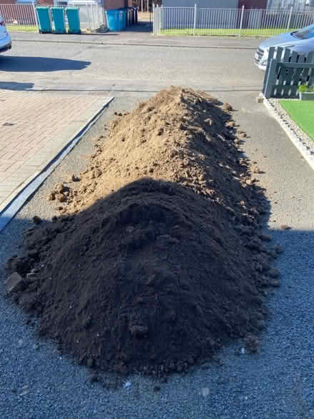 Photo of free Kerbside soil (Ml7 Harthill) #2
