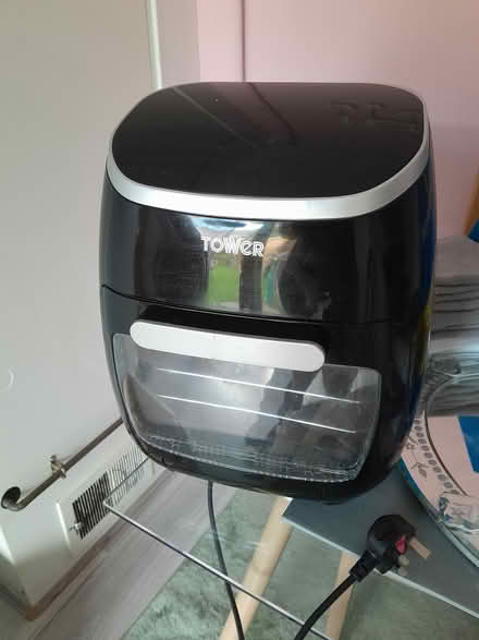 Photo of free Air fryer (Swindon) #1