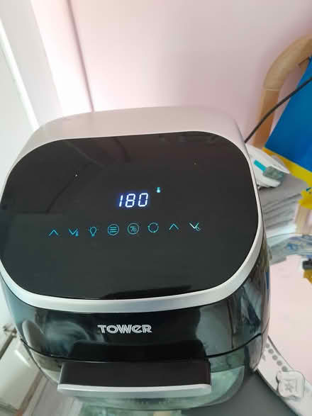 Photo of free Air fryer (Swindon) #2
