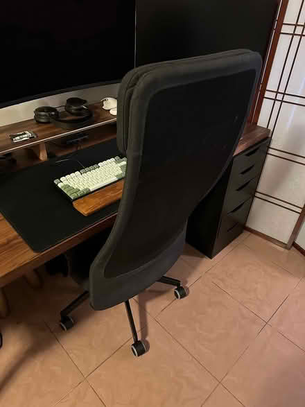 Photo of free Adjustable Desk Chair (Bath Beach, Brooklyn) #1