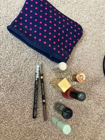 Photo of free Make up (Barnard's Green WR14) #1