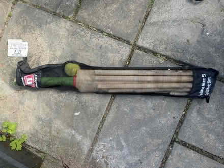 Photo of free Cricket set (Stanney Oaks CH1) #1