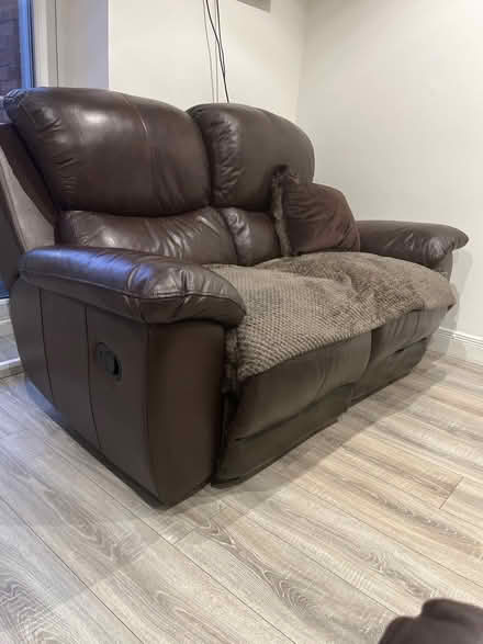 Photo of free sofas 3+2+1 (Coventry Foleshill) #1