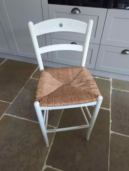 Photo of free White wicker bar stool (B94 Hockley Heath) #1