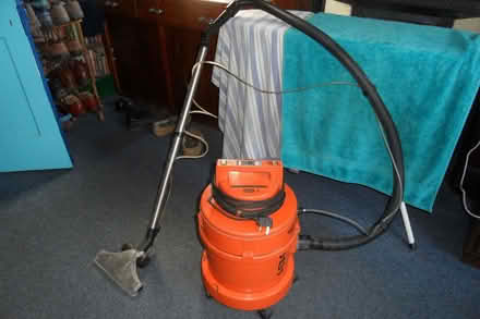 Photo of free VAX Wash Vac 6131 Carpet Cleaner (Dawley TF4) #1