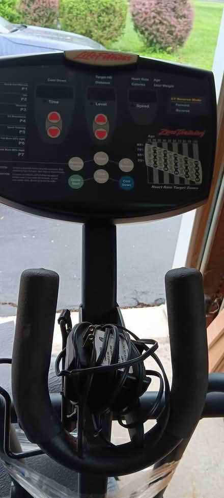 Photo of free Life fitness brand Elliptical (Media) #1