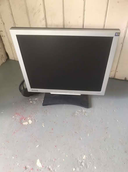 Photo of free 19' Monitor - Benq (Nether Skyborry LD7) #1
