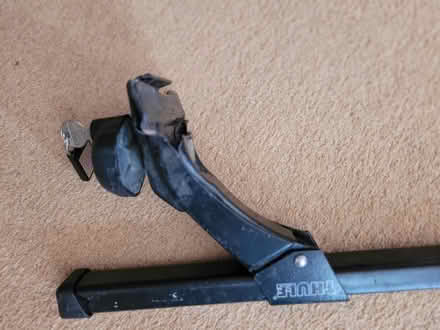 Photo of free Thule Roof bars System 1060 (Highcliffe) #4