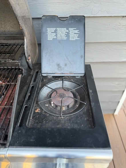 Photo of free Gas Grill (Ruston) #4