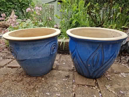 Photo of free Outside plant pots (GU12) #1