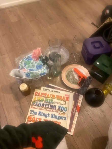 Photo of free House decorations (Whitworth Halls of Residence M14) #2