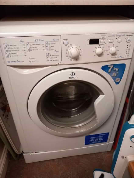 Photo of free Indesit 7kg washing machine (Tupsley HR1) #1
