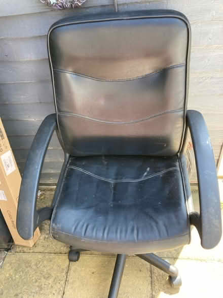 Photo of free Large office chair (Wellington TF1) #1
