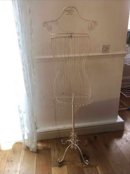 Photo of free Vintage Ornate Mannequin (Cheshunt En8) #1