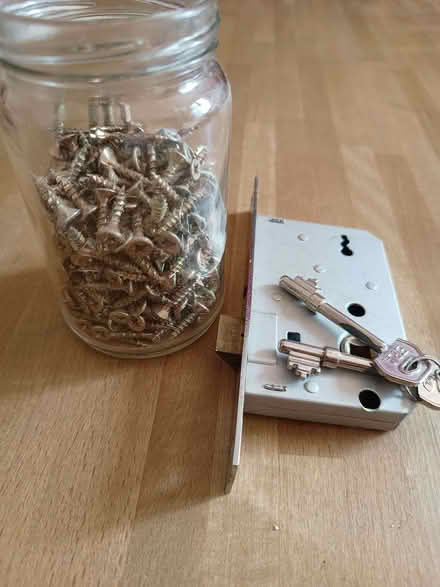 Photo of free Door lock and screws (Kings Heath B14) #1