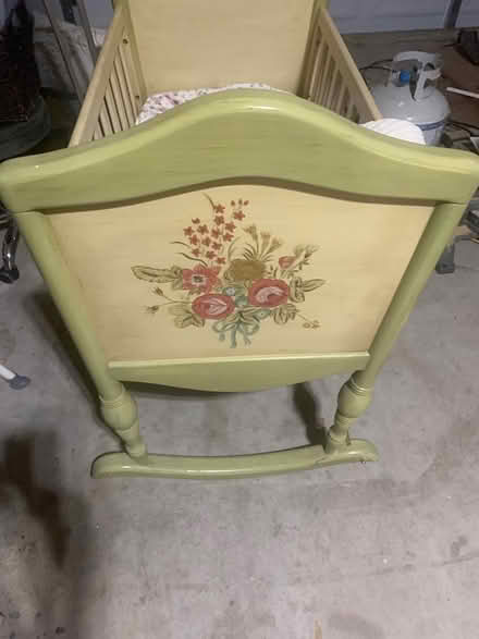 Photo of free Baby crib (Savannah Texas) #2