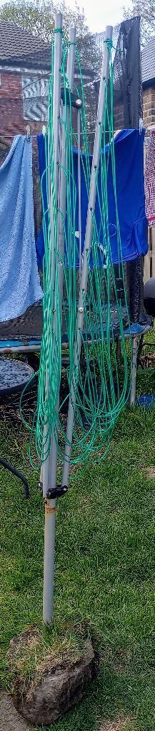 Photo of free Rotary washing line (Moldgreen HD5) #1