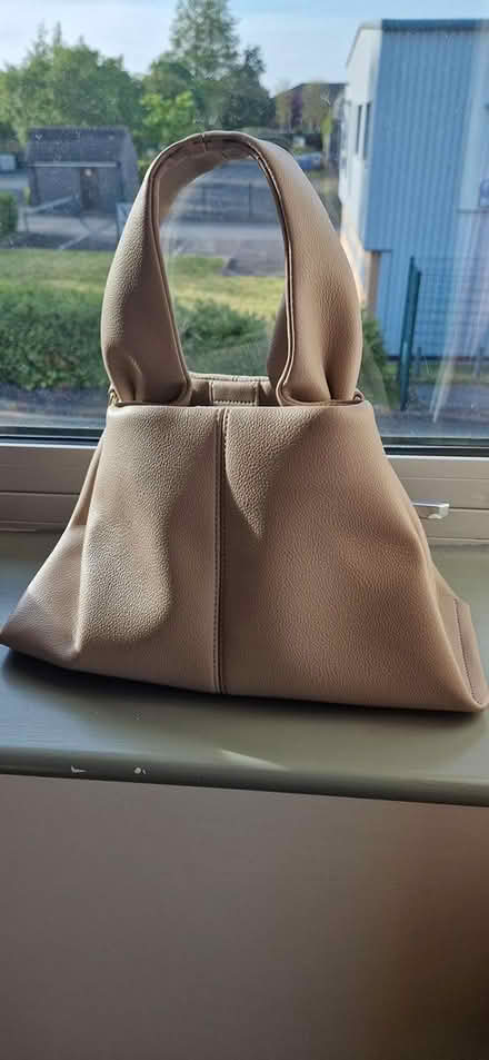 Photo of free New PU hangbag (CliftonM,YO30) #1