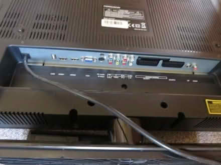 Photo of free 32 inch LCD telly, no sound! (Hook-a-Gate SY3) #3