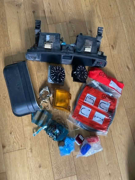 Photo of free Random VW Campervan T25 parts (Chapel End E17) #1