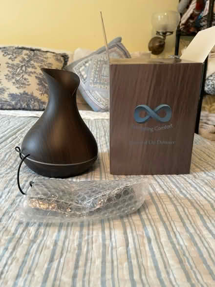 Photo of free essential oil diffuser (Davis Sq) #1