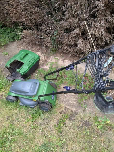Photo of free Powerbase Lawnmower Collection Box (CB2) #4