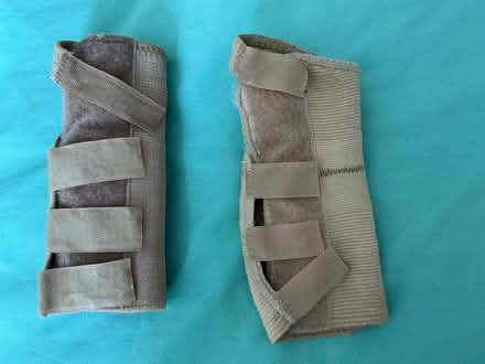 Photo of free Wrist supports (Walkley S6) #1