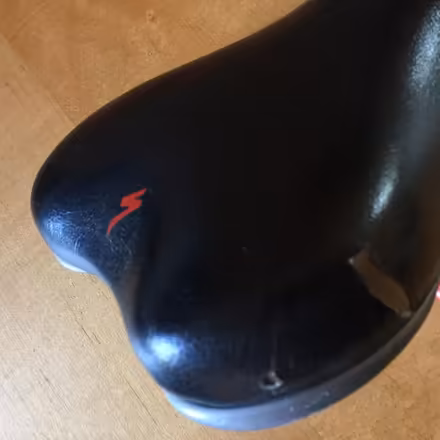 Photo of free Bicycle Saddle (Link Top WR14) #3