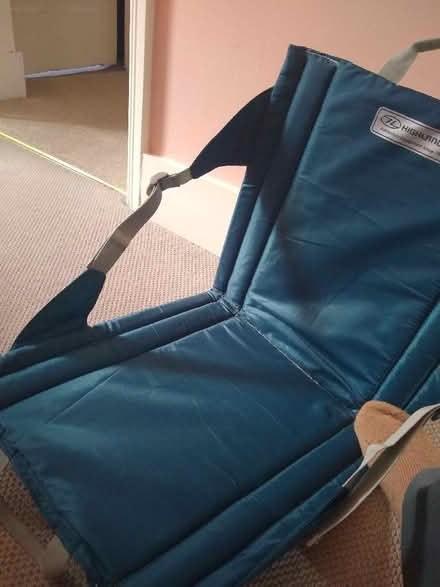 Photo of free Outdoor backpacking seat (Newtown RG1) #2