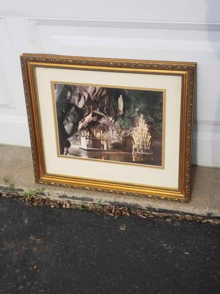 Photo of free Pictures (Downtown Bartlett) #2