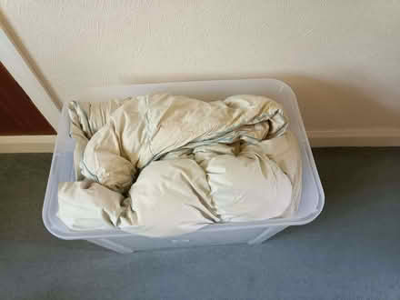 Photo of free double duvet (possibly king or queen size - not sure) (Brookhouse LA2) #1