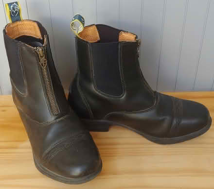 Photo of free Size 7 Leather Riding Boots (94087) #1