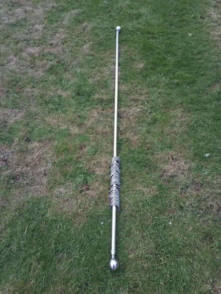 Photo of free Extendable curtain pole (Kinghorn KY3) #1