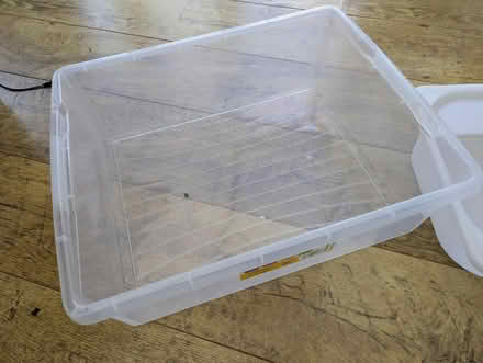Photo of free 2 plastic boxes/trays (Sutton Pools OX14) #3