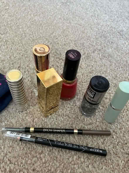 Photo of free Make up (Barnard's Green WR14) #2