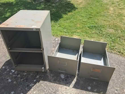 Photo of free 2 drawer filing cabinet (Dunton Green TN13) #1
